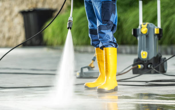 Best Deck Cleaning Services  in Piedmont, CA